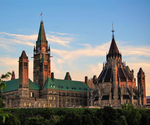 Scholarships for Canada